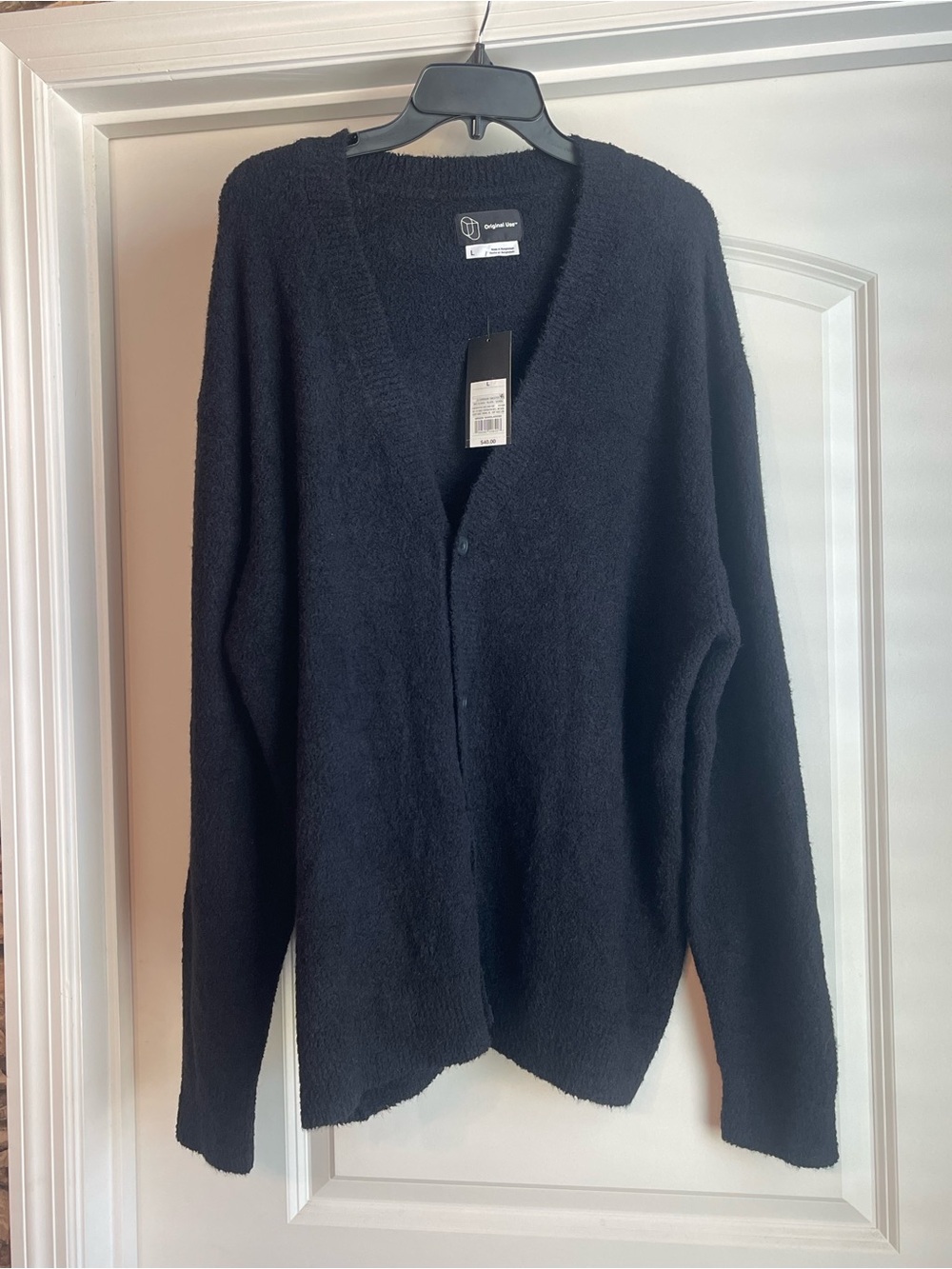 Original Use Black Men's V-Neck Sweater -  Size Large NWT